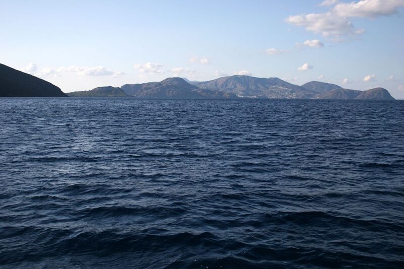 Datei:Äolische Inseln - Lipari.jpg