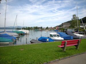 19 Baech unterer Hafen.JPG