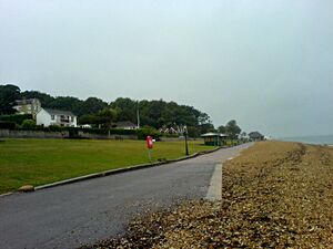Cowes strand.jpg