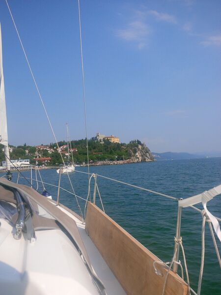 Datei:Duino AnsteuerungHafen.jpg