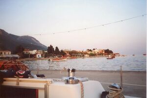 Euböa ageorgios pier e.JPG