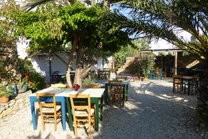 Folegandos Taverne.JPG