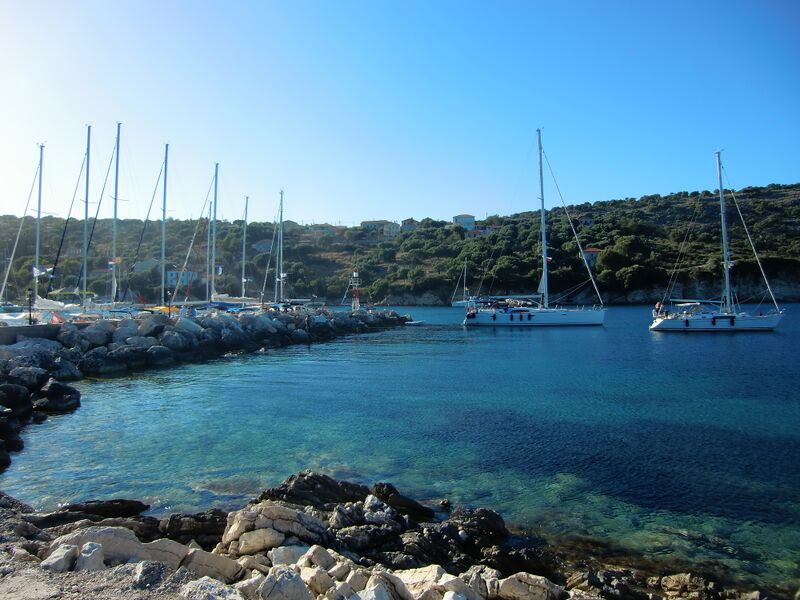 Datei:Kastos Hafen Südmole.JPG