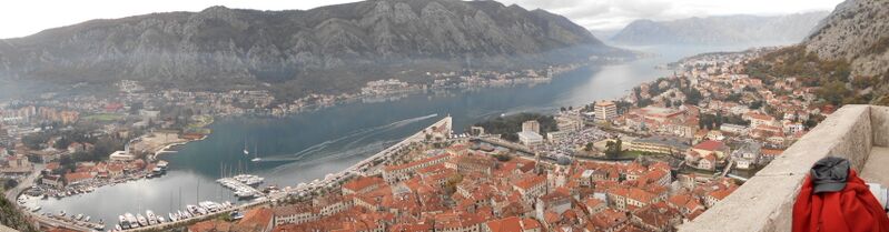 Datei:Kotor Panorama.JPG