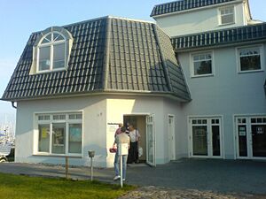 Kuehlungsborn hafenmeister sanitaer.jpg