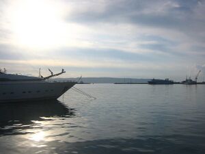 Lavrion Einfahrt2.jpg