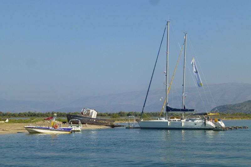 Datei:Ormos Valtou 19.jpg