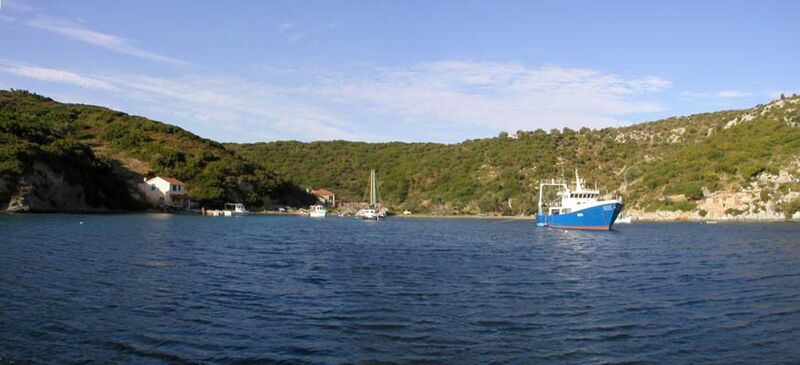 Datei:Peristera vas bucht.JPG