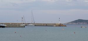 Port Gialos.jpg
