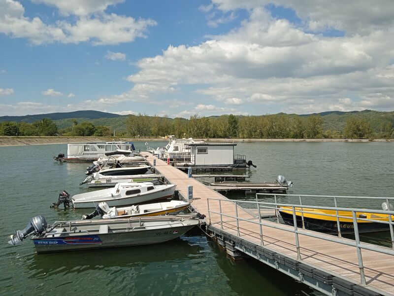 Datei:Silbersee Anleger.jpg