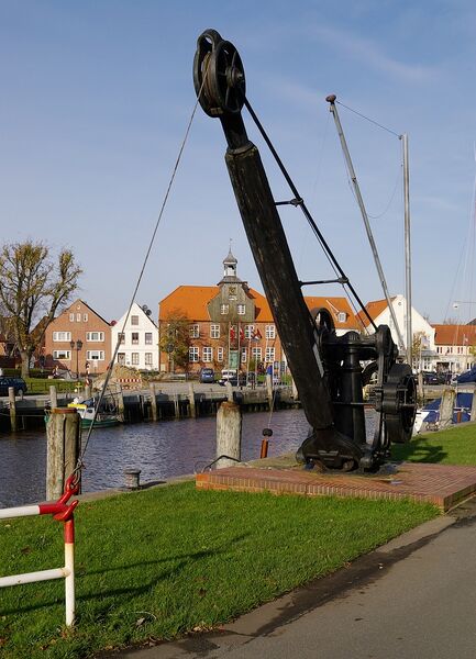 Datei:Toenning Kran IMGP2078 wp.jpg