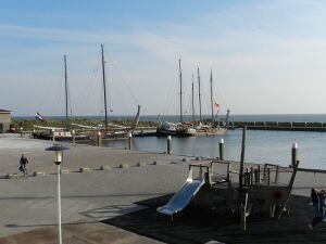 Vlieland Vorhafen.jpg