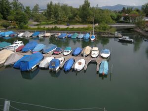 ZS22a Seedamm Motorboothafen 1.JPG