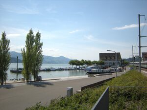 ZS30b Schmerikon Dorf 07.JPG