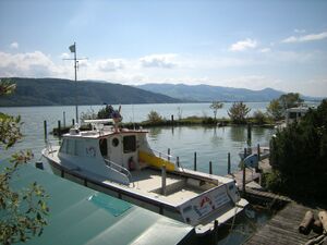 ZS30c Schmerikon Seepolizei 01.JPG